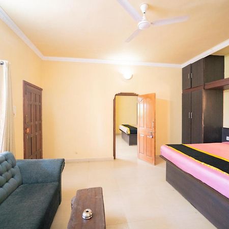 Kingmaker'S Plantation With River Stream Madikeri Luaran gambar