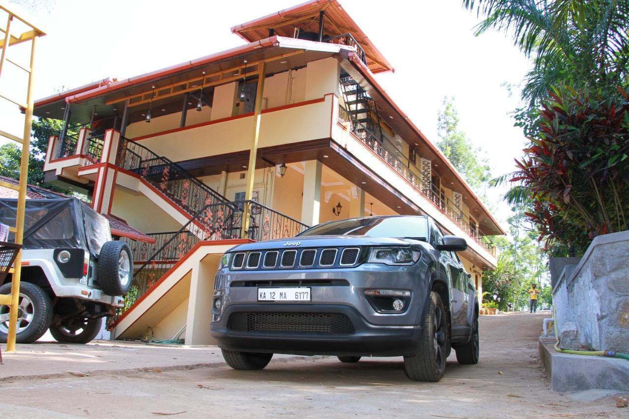 Kingmaker'S Plantation With River Stream Madikeri Luaran gambar